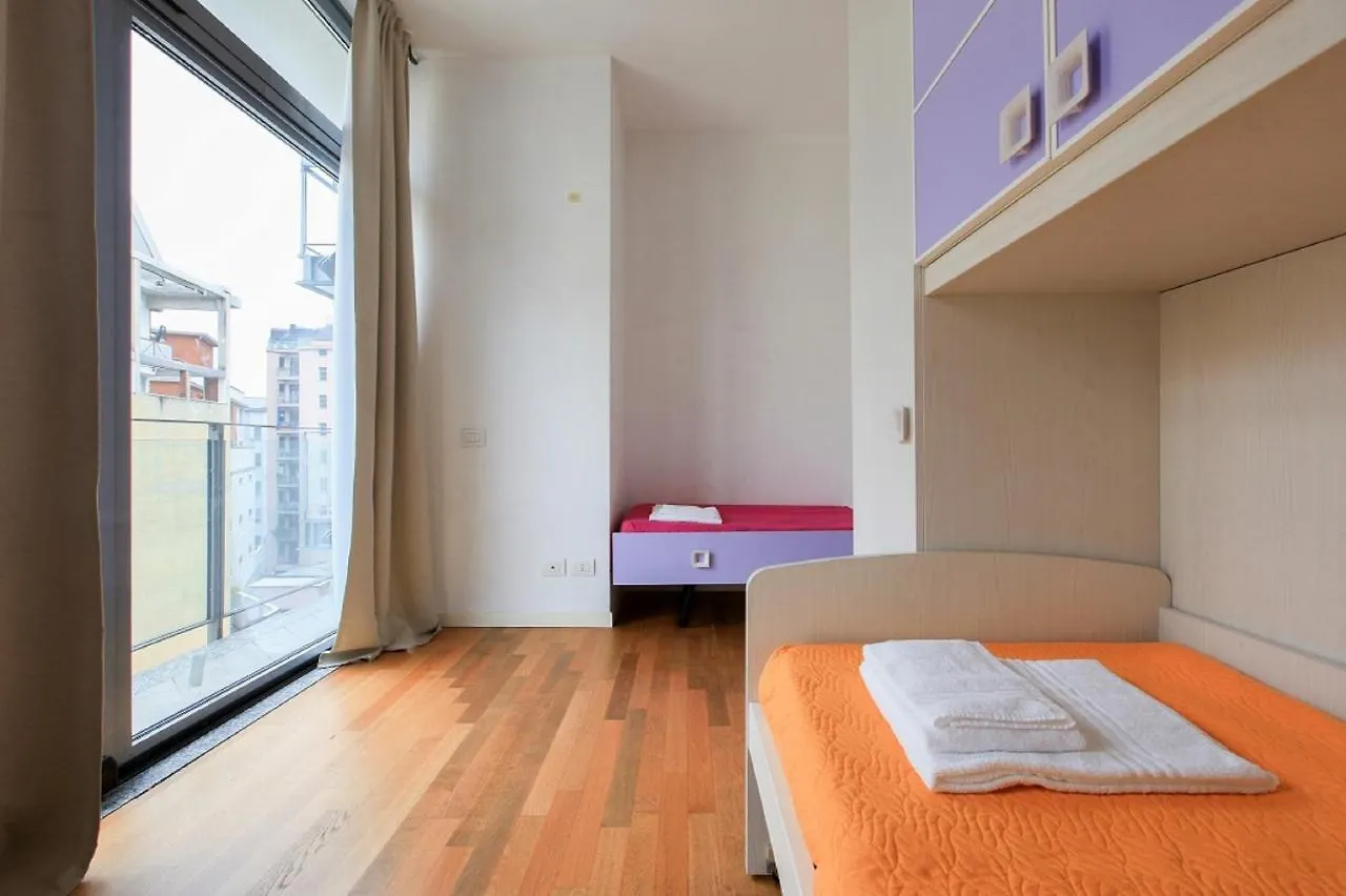 Red Line Apartments Milano