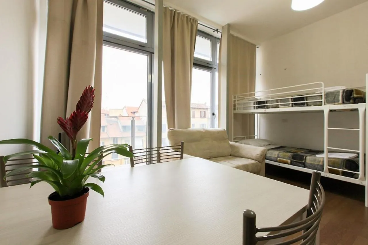 Red Line Apartments Milano