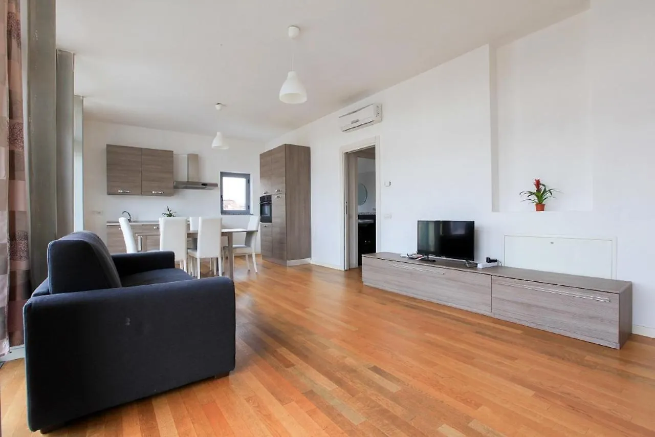 Red Line Apartments Milano