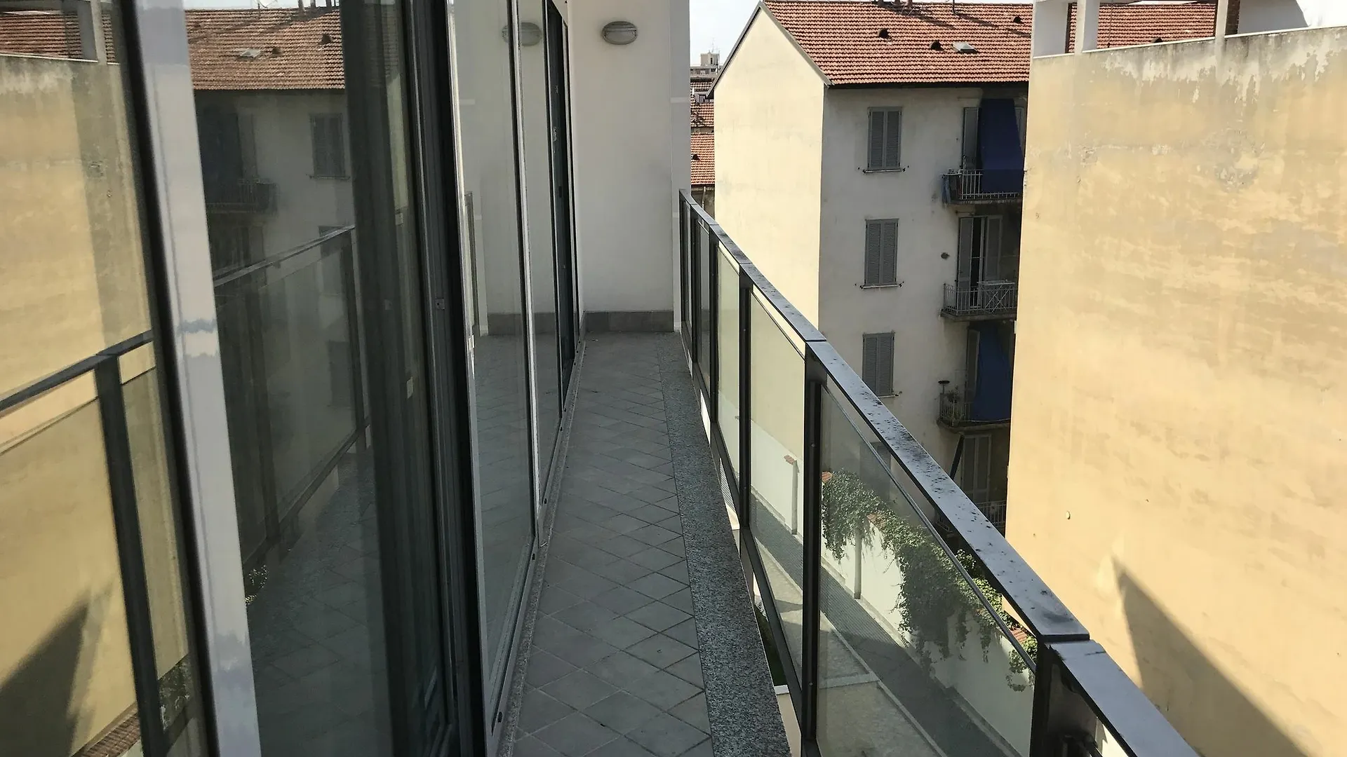 Red Line Apartments Milano Italia