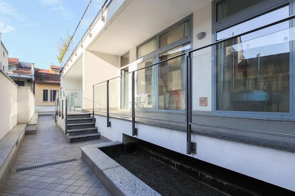 Red Line Apartments Milano