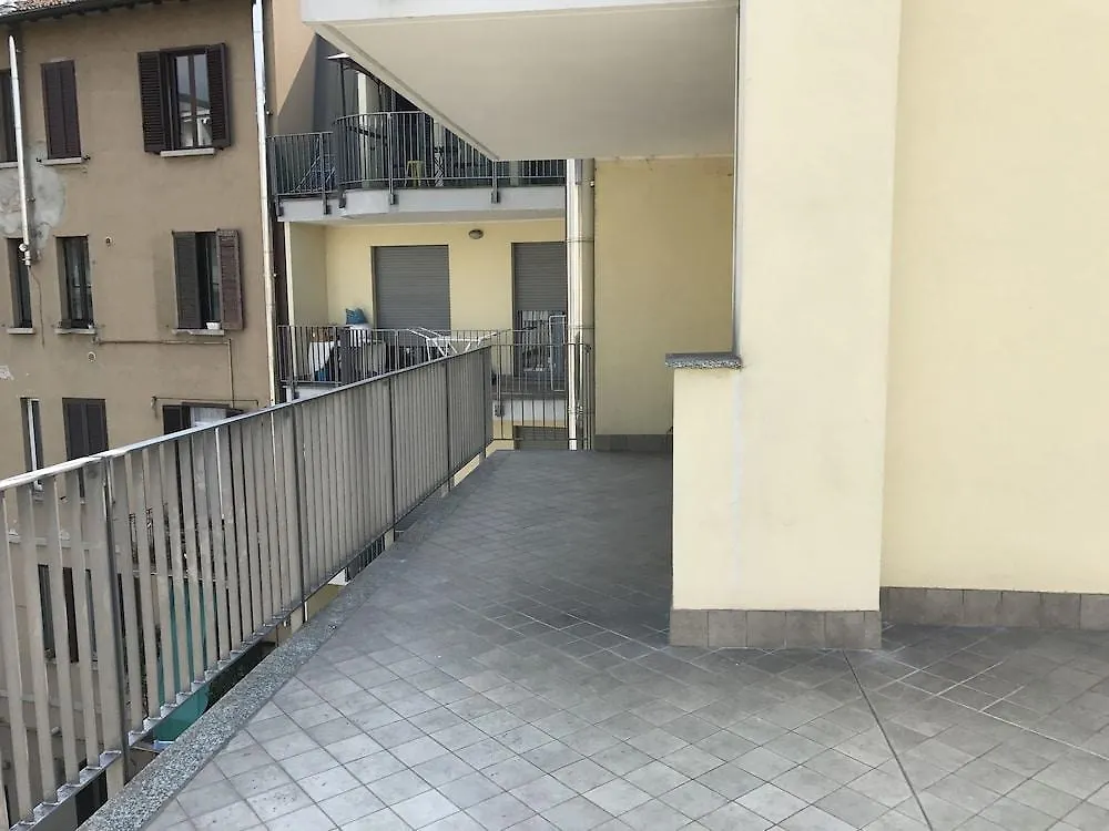 Red Line Apartments Milano